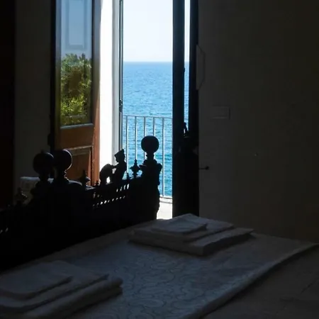 Bed and breakfast Casa Rosa Marina Serra