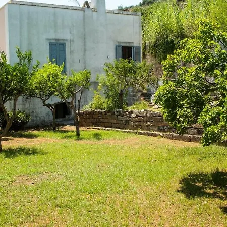 Casa Rosa Bed & Breakfast Marina Serra